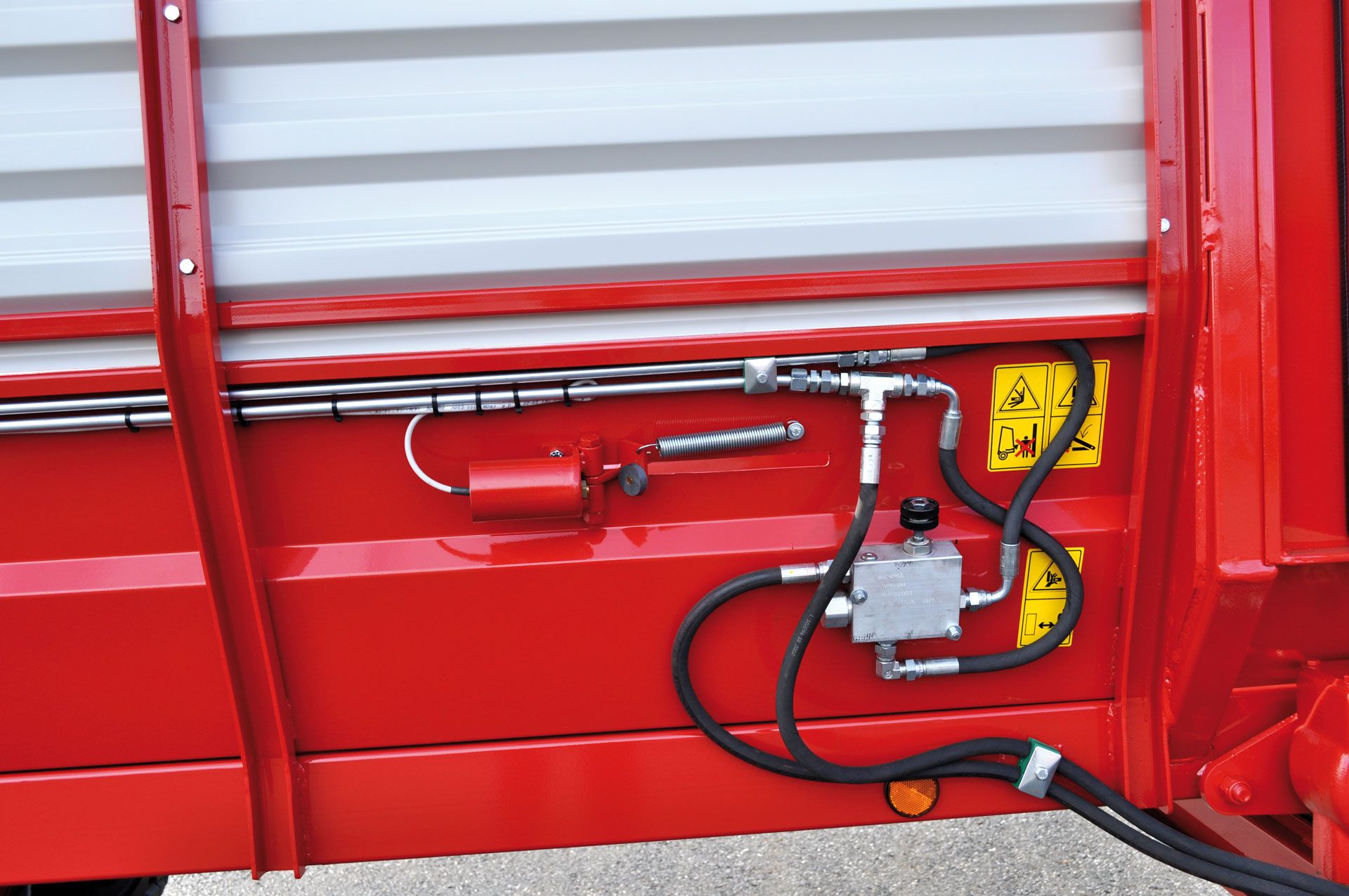 Capteur de remplissage de boîte connecté au voyant lumineux.